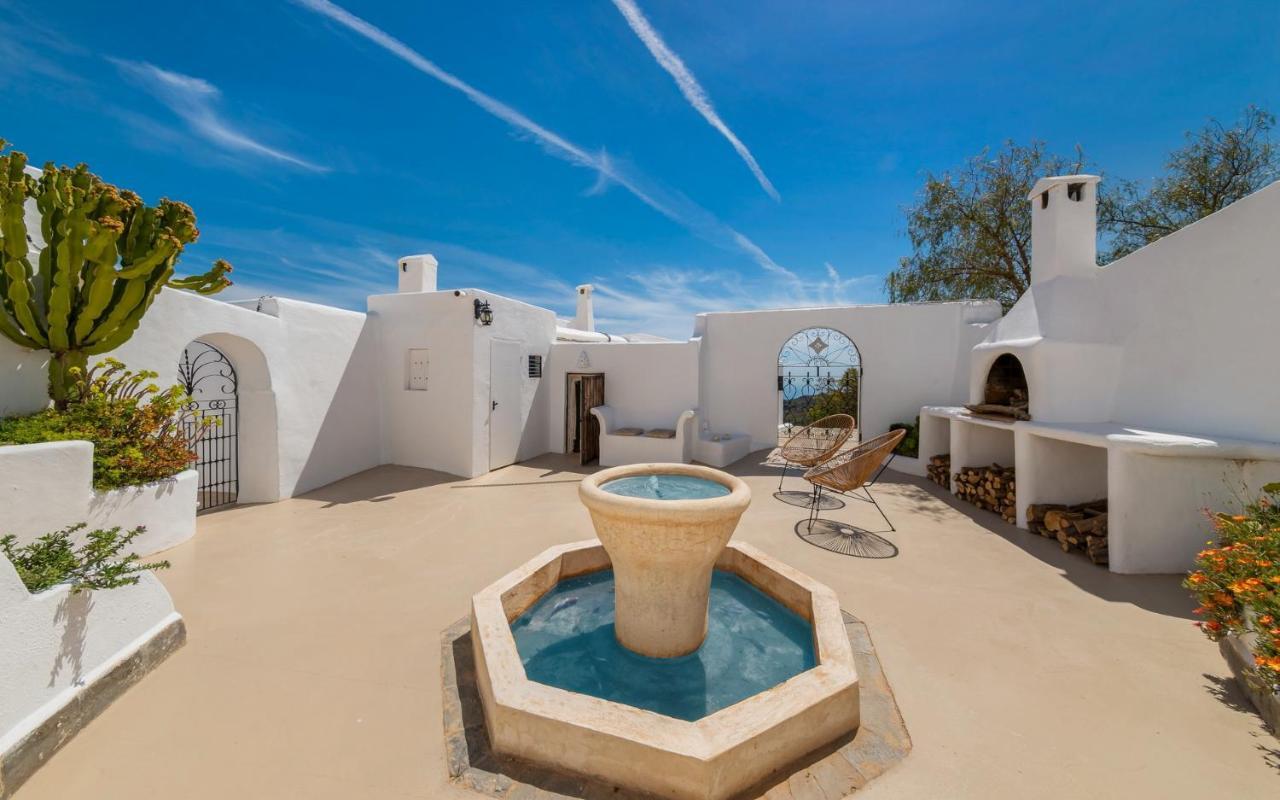 Cortijo El Albaricoque De La Sierra - Finca De 75 Hectareas ! Níjar Buitenkant foto